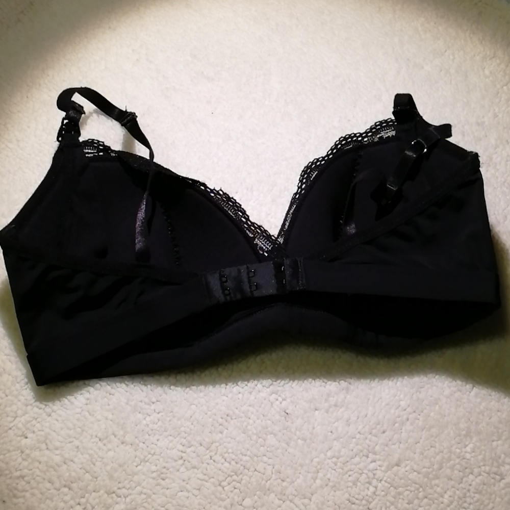 (3/$45) Like-new Motherhood Maternity nursing bra - Picture 9 of 9